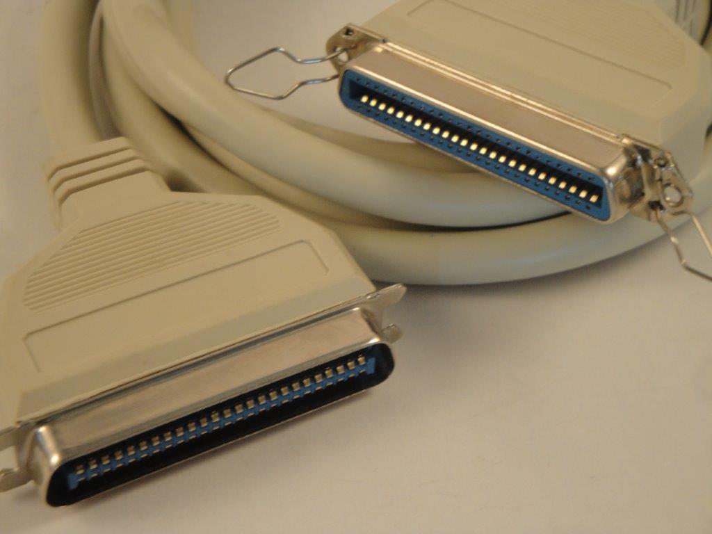 SCSI-Datenkabel C50M - C50F 2m   Twist   CAB382