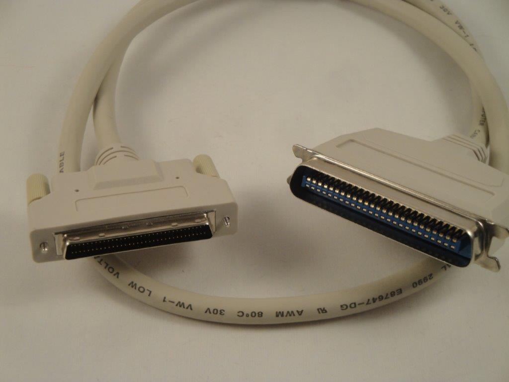 SCSI-Datenkabel DS68M1,27 - C50M 1m  CAB856