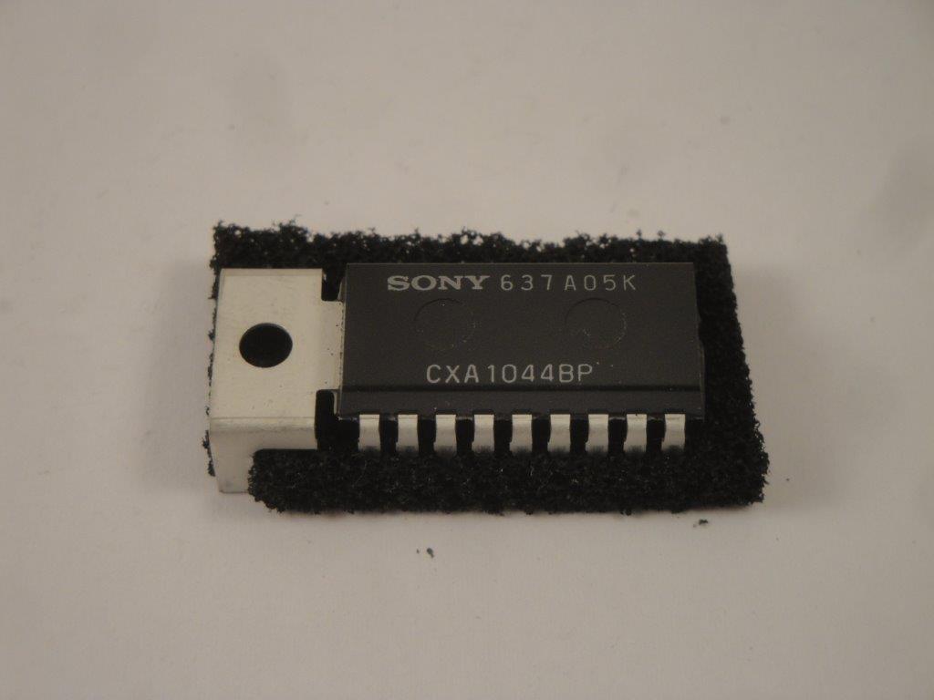 CXA1044BP  Sony IC (637A05K)