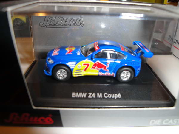 BMW Z4 Coupe, Red Bull  1:87  Schuco 452557200