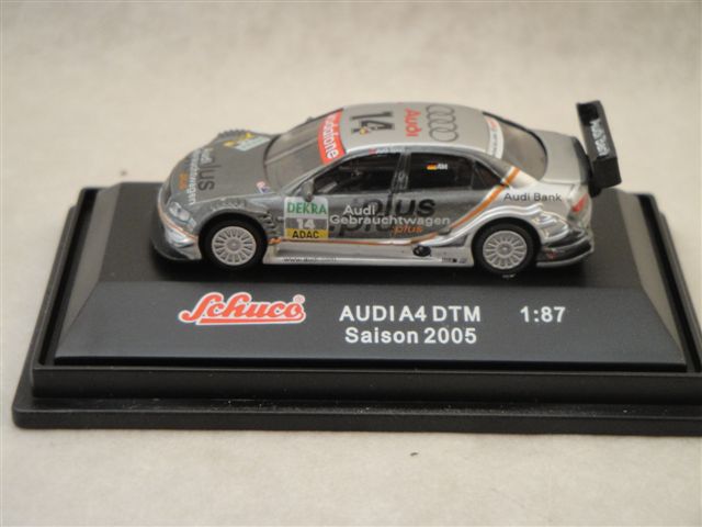 Audi A4  DTM 2005, silber 1:87 Schuco 25131