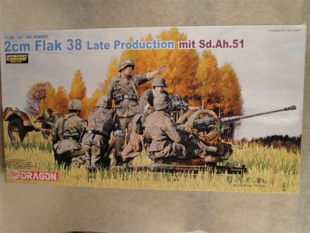 2cm Flak 38 Late Production mit Sd.AH.51  1:35  Dragon 6546