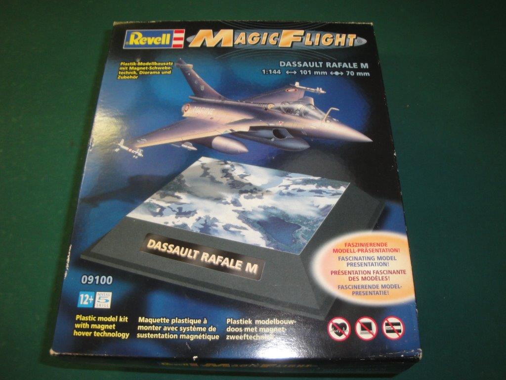 MagicFlight Dassault Rafale M  1:144  Revell 9100